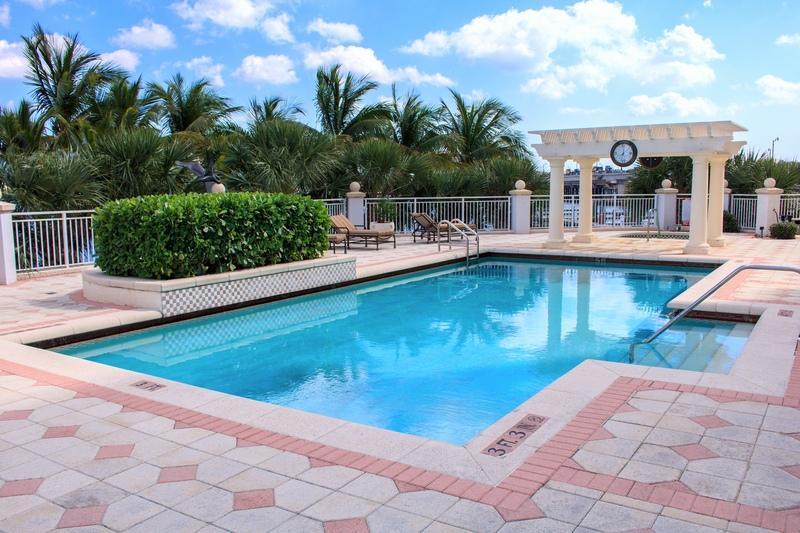 ONE WATERMARK PLACE OF TH - Residential