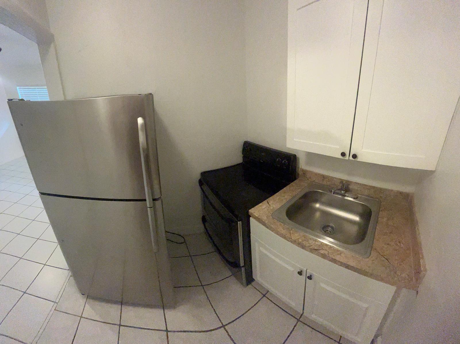 HOLLYWOOD BEACH GARDENS - Residential Lease