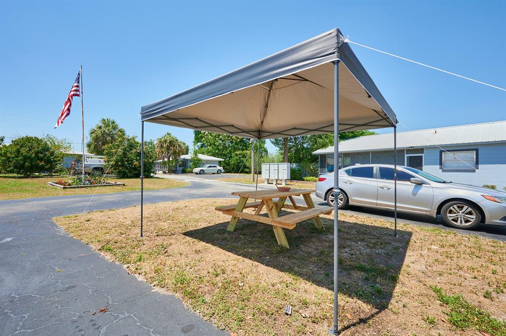 SUNSET HEIGHTS SUB - Commercial Sale