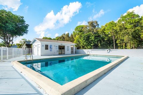 A home in Lake Worth