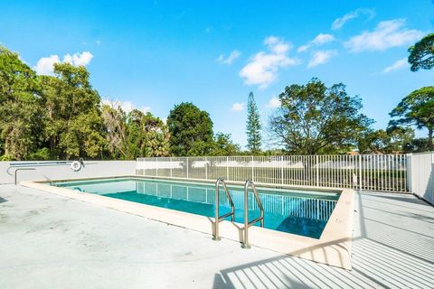 A home in Lake Worth