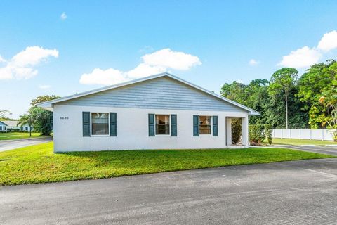 A home in Lake Worth