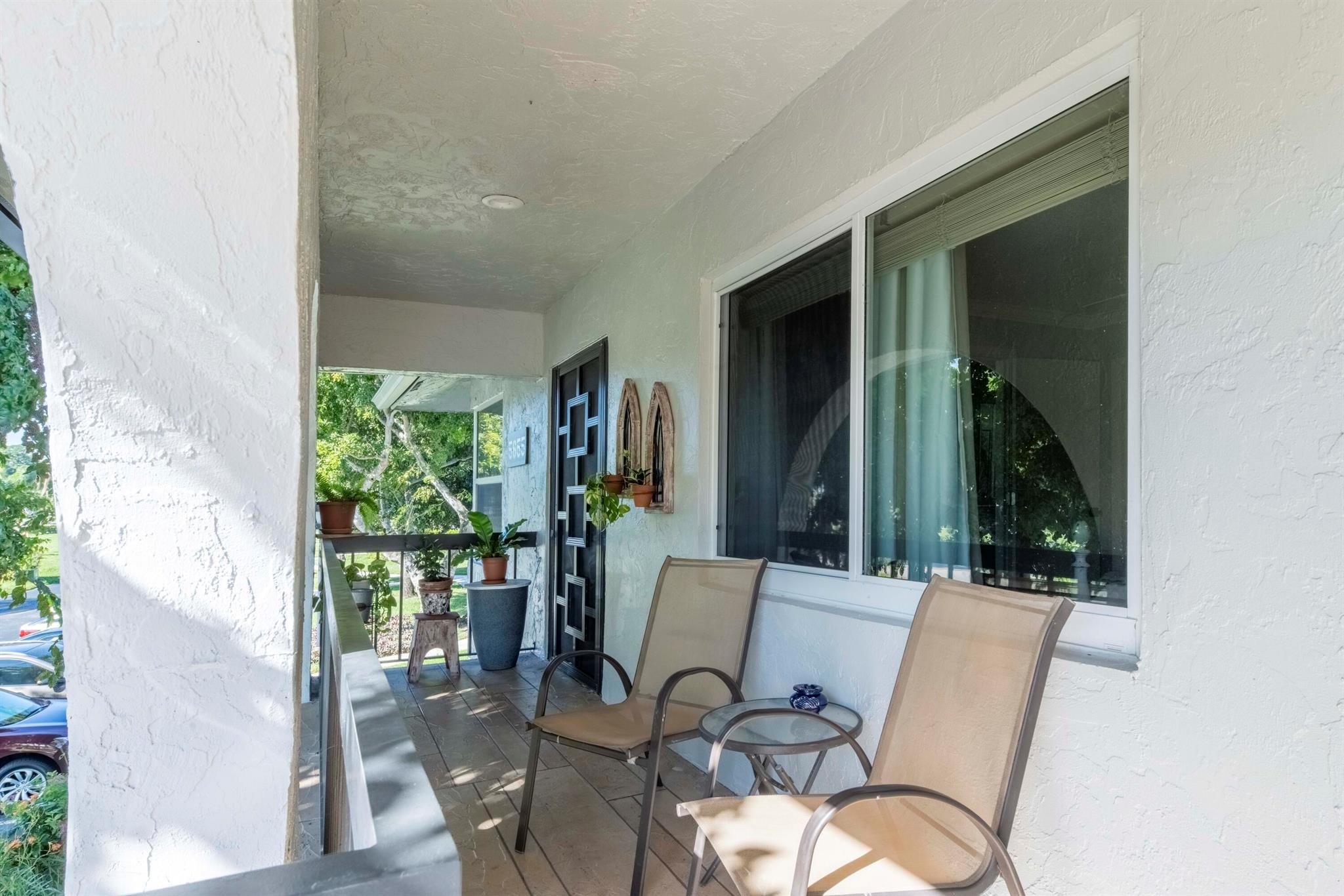 PALM GREENS - Residential