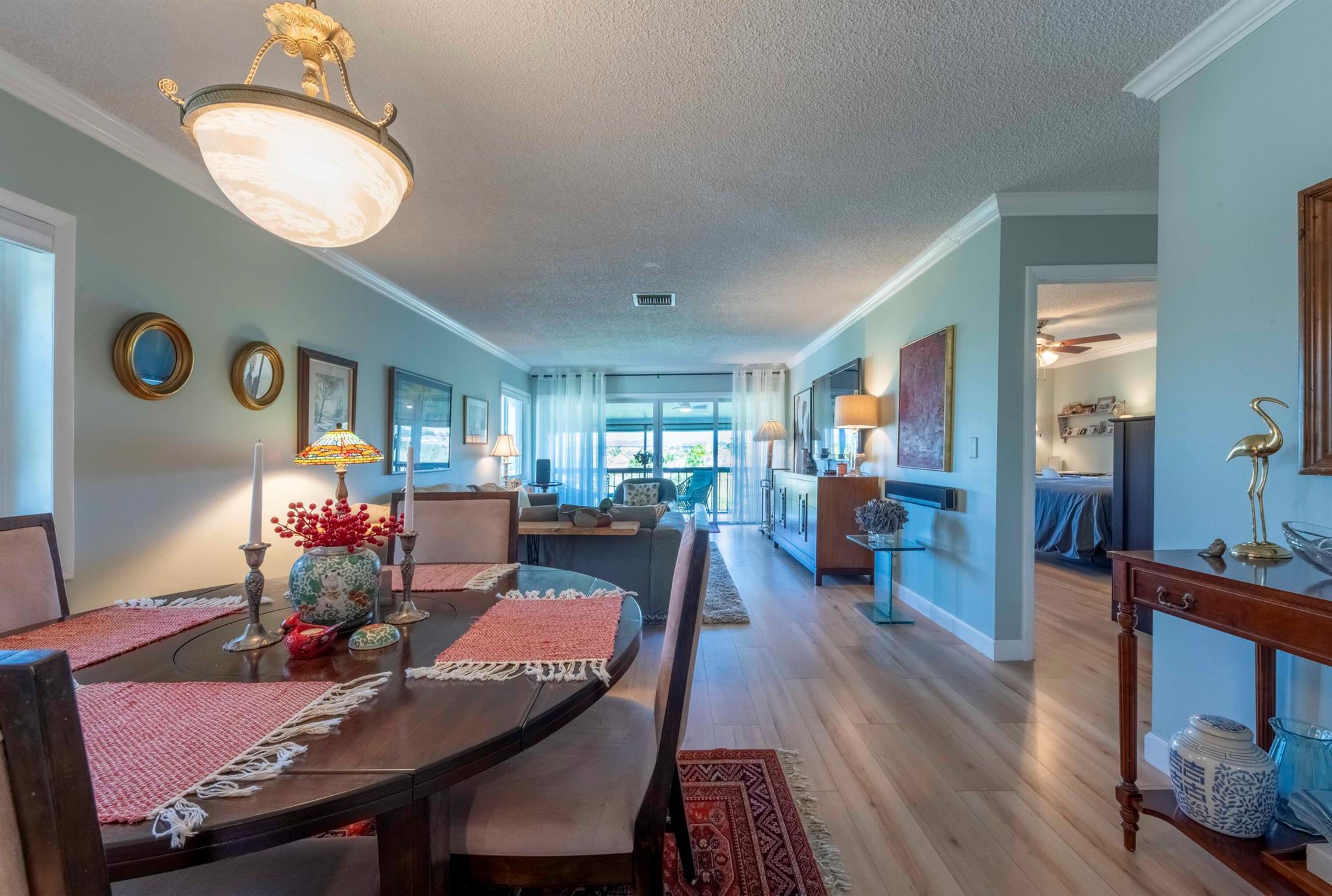 PALM GREENS - Residential