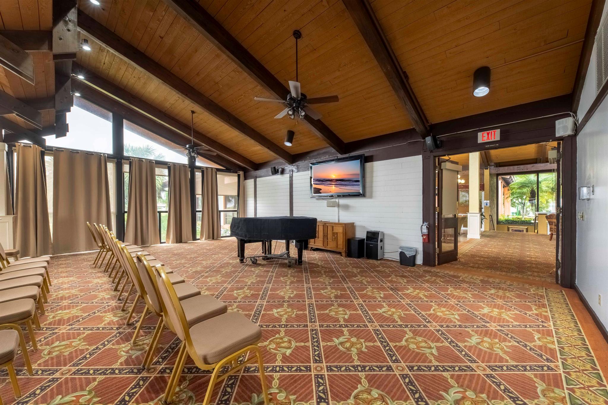 PALM GREENS - Residential