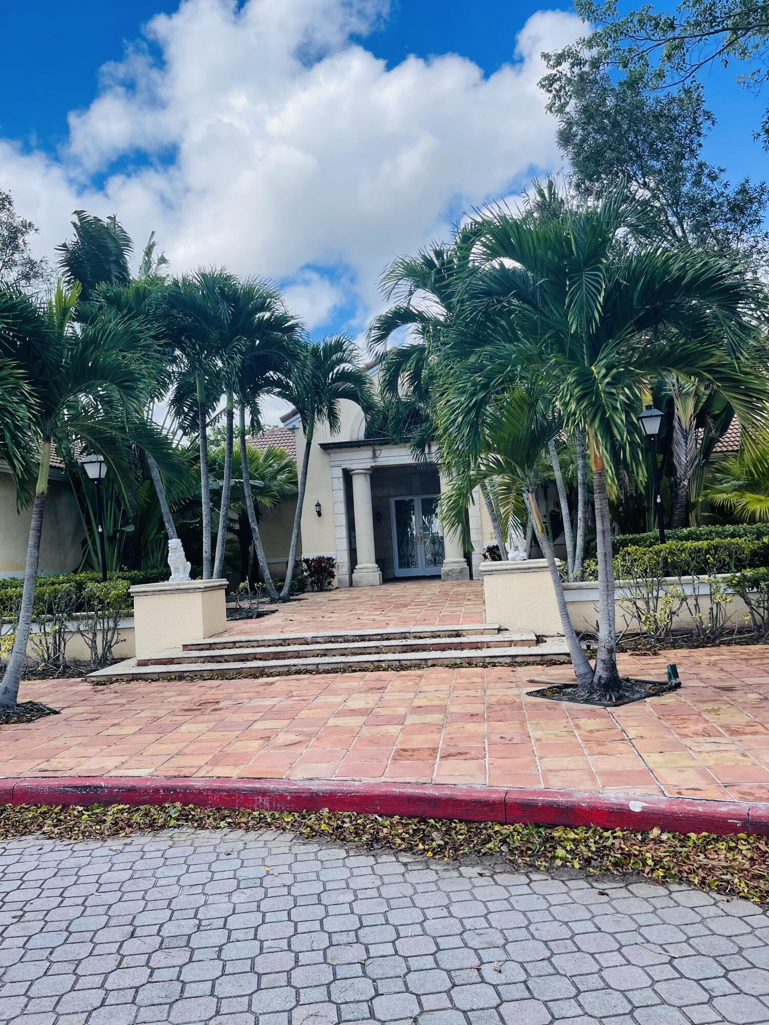 MILANO CONDO - Residential Lease