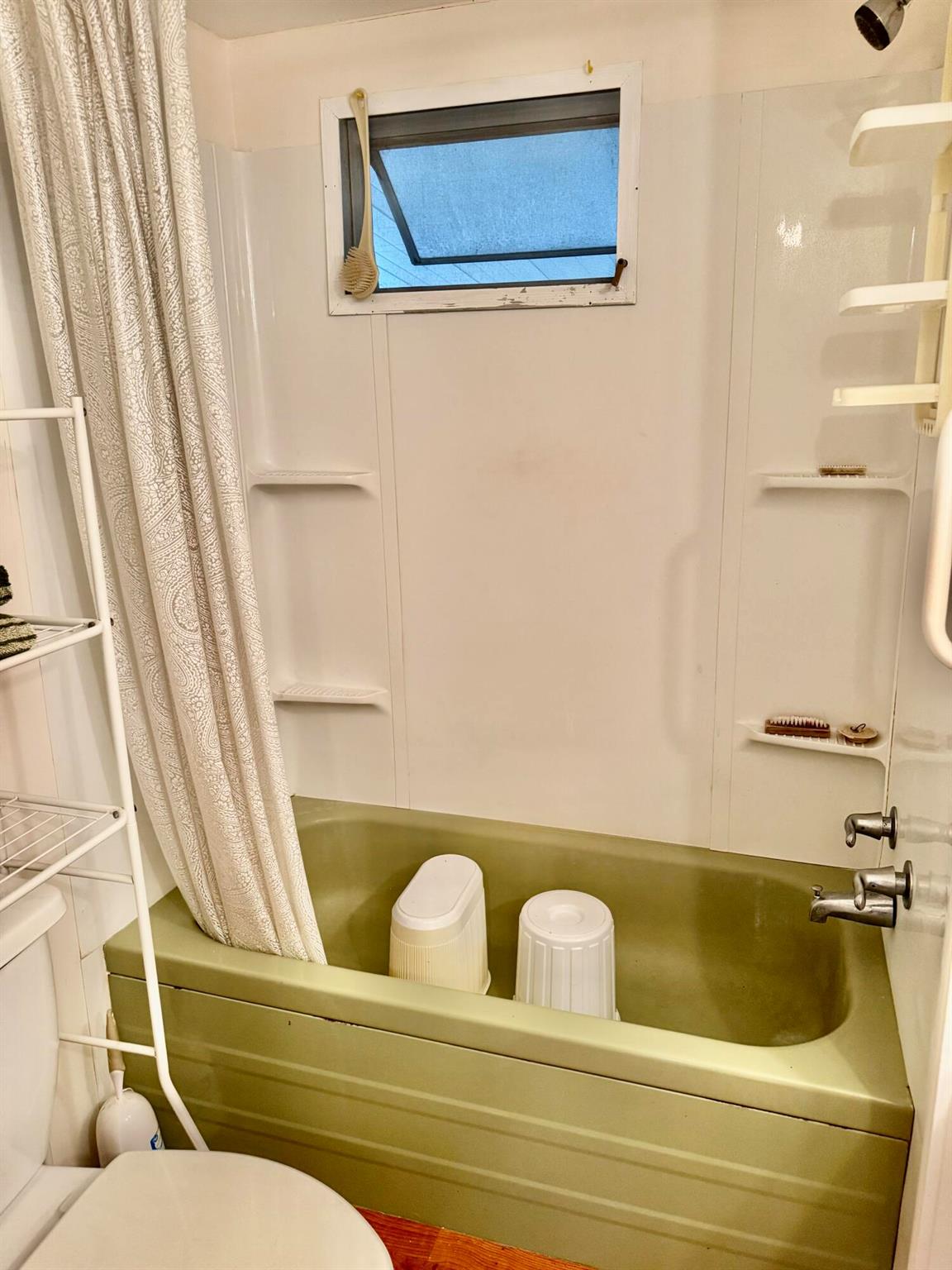 NORTHERN PINES MOBILE HOM - Residential