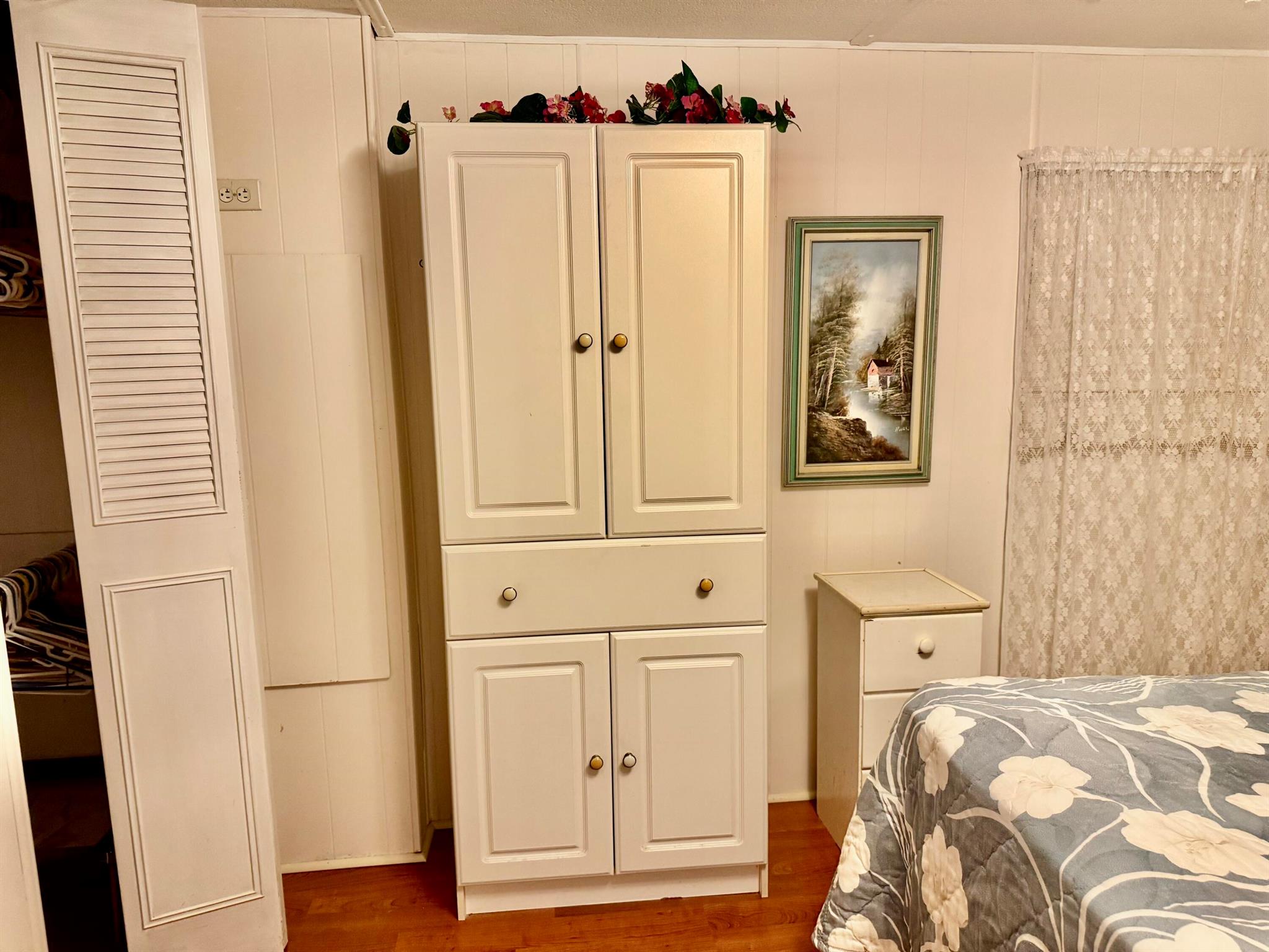 NORTHERN PINES MOBILE HOM - Residential