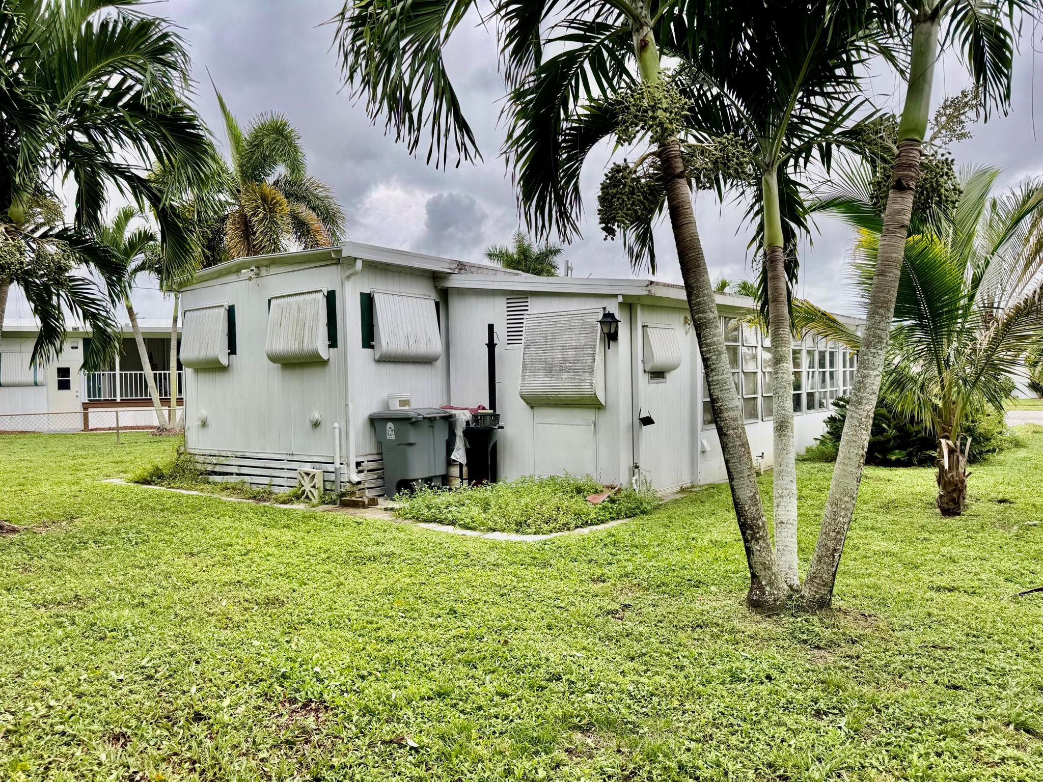 4084 Bougainvillea Road