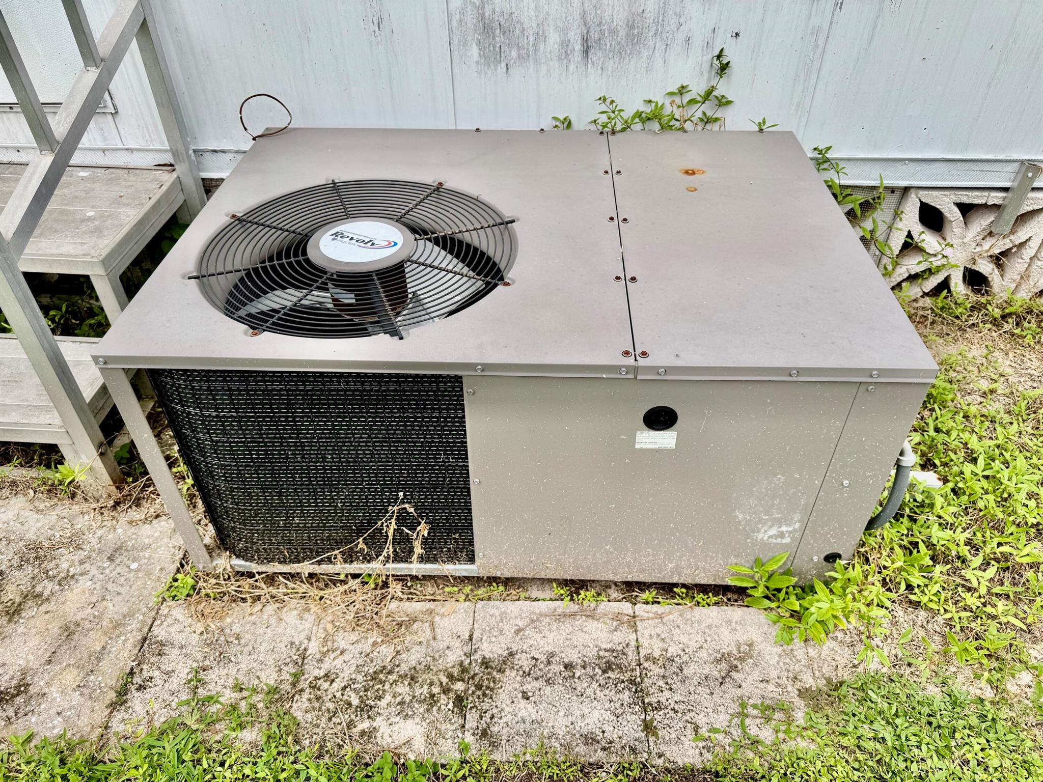 4084 Bougainvillea Road