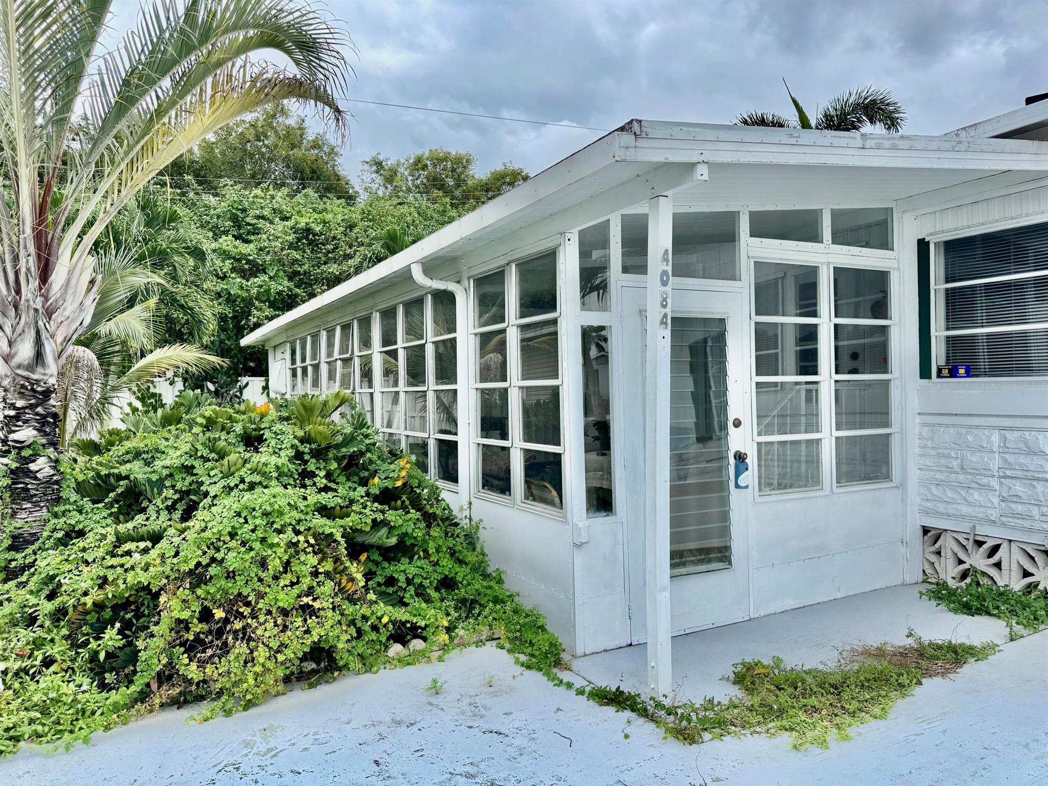 4084 Bougainvillea Road