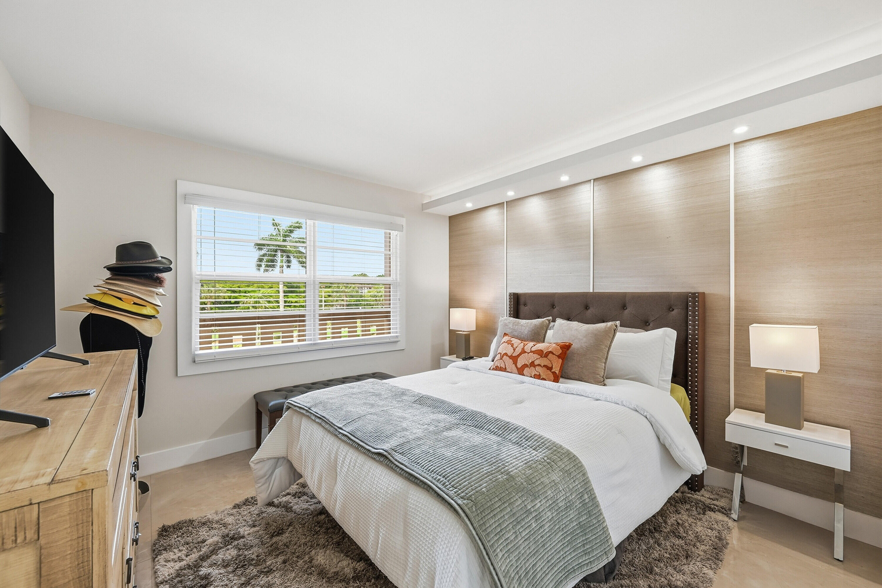 ABACO VILLAGE C CONDO - Residential
