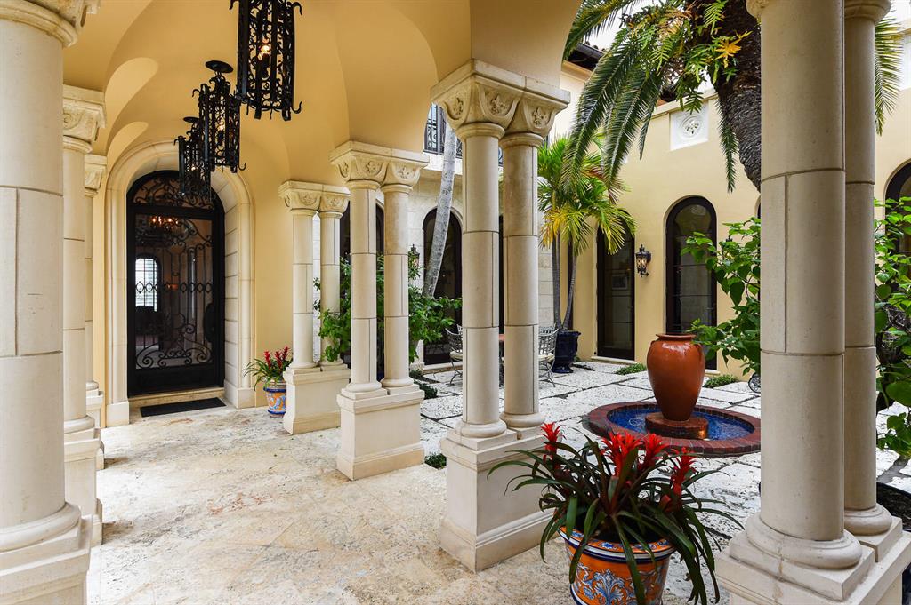 ADAMS CIRCLE - Residential