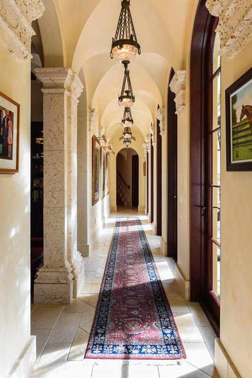 ADAMS CIRCLE - Residential