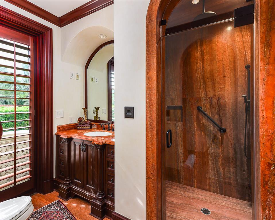 ADAMS CIRCLE - Residential