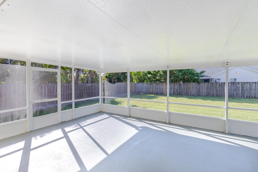 PORT ST LUCIE SECTION 9 - Residential