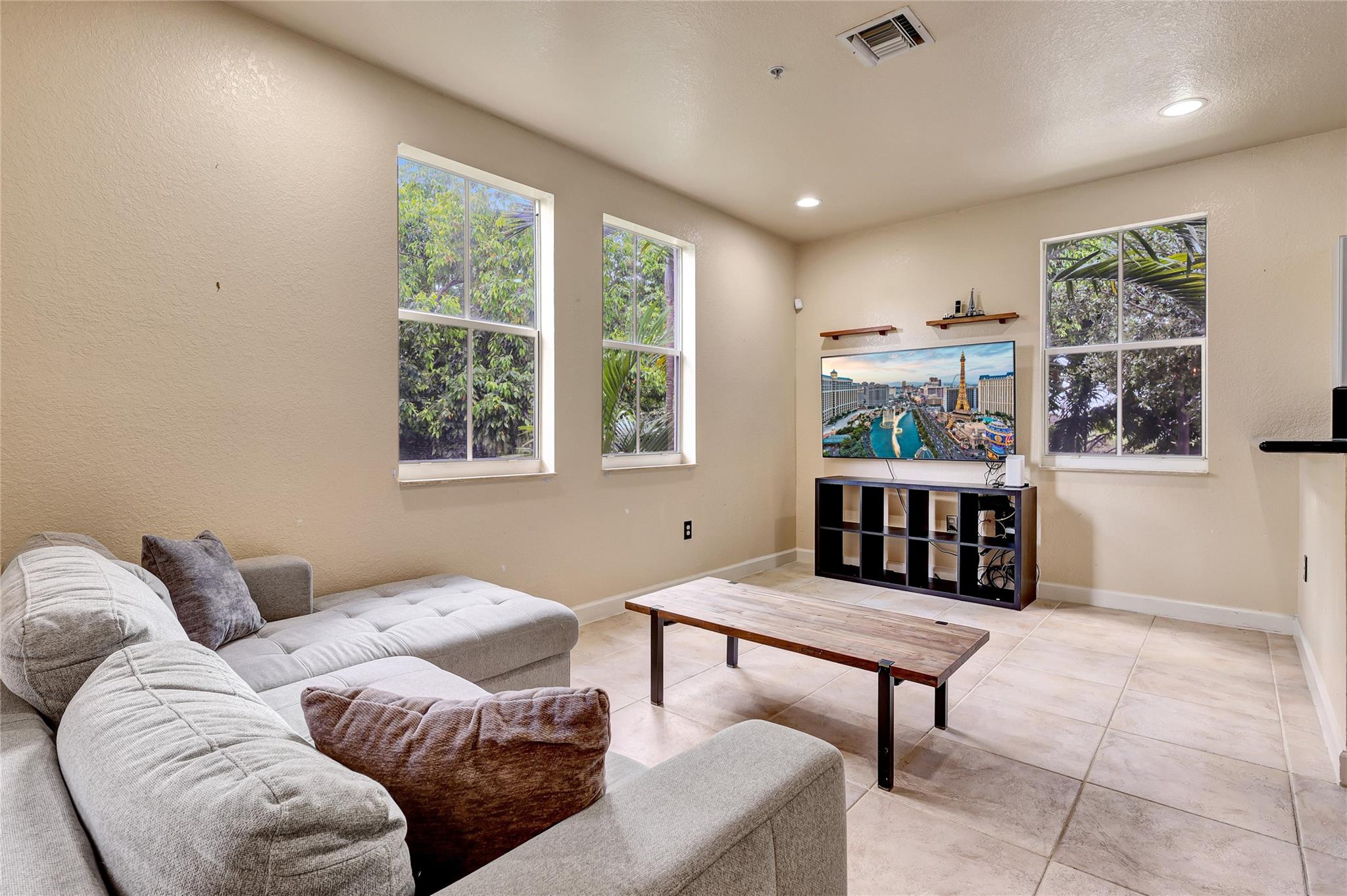 4475 SW 160th Ave 207