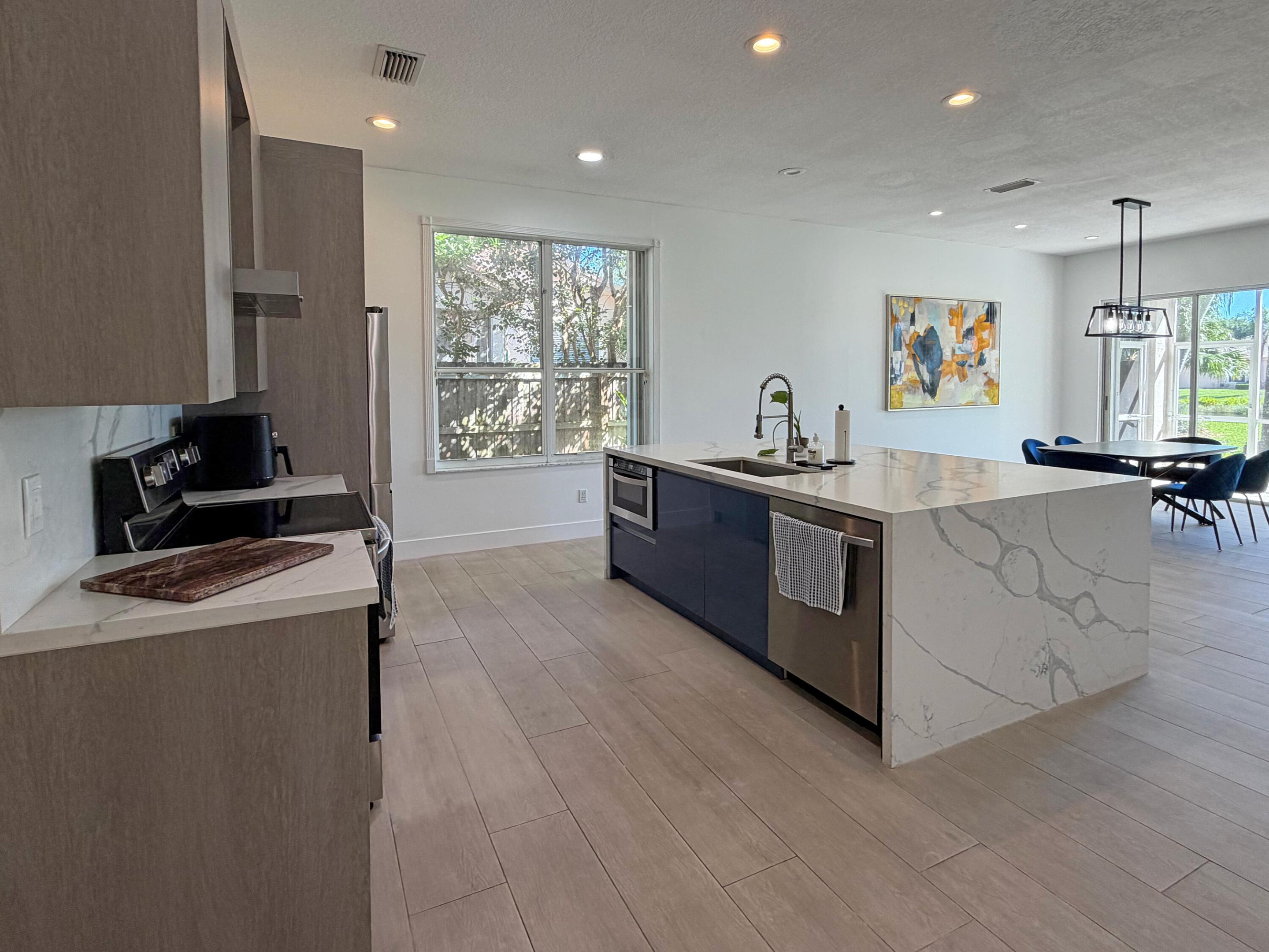 7649 Eagle Point Drive