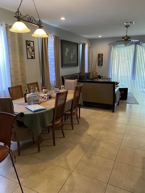 A home in Port Saint Lucie