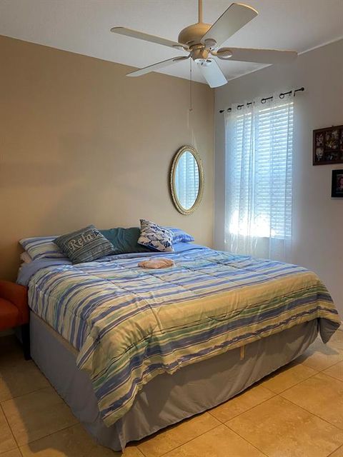 A home in Port Saint Lucie