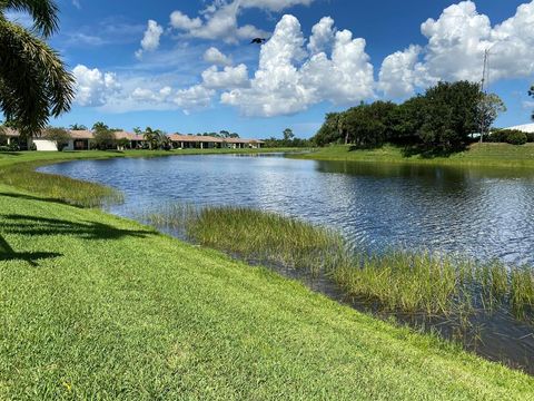 A home in Port Saint Lucie