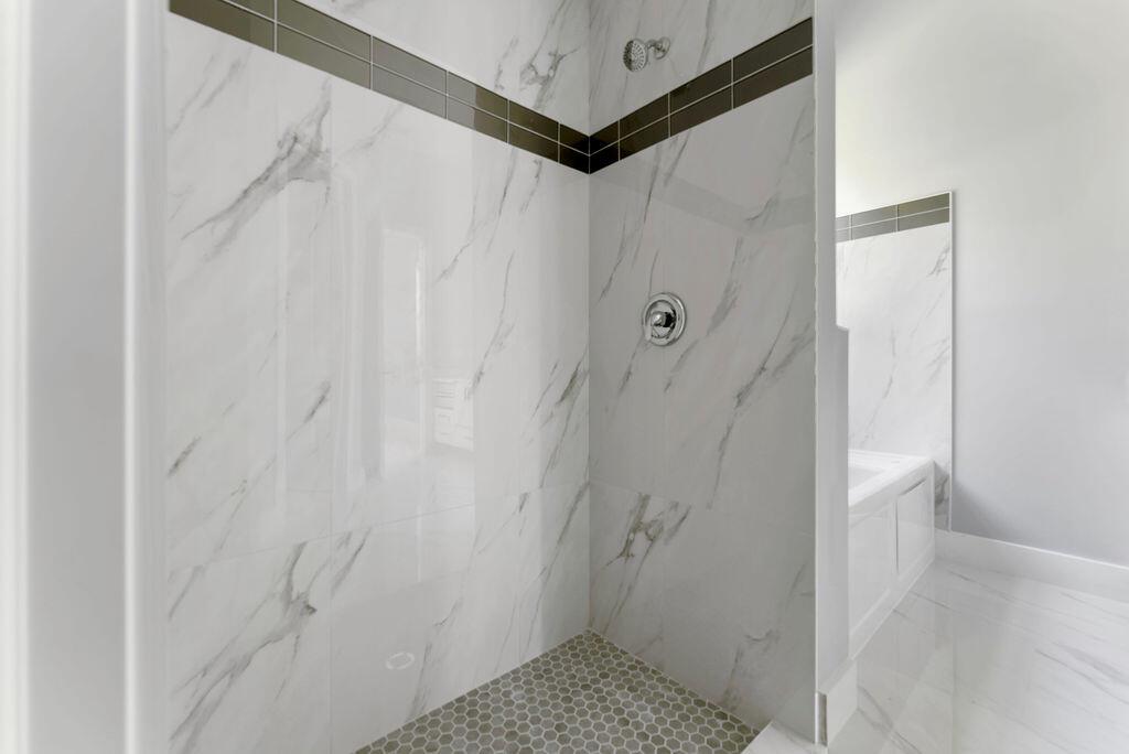 RIVER PLACE ON THE ST LUC - Residential