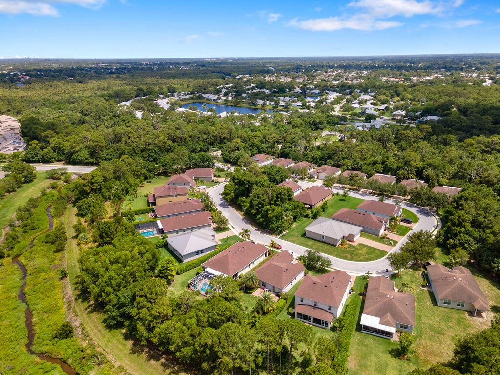 RIVER PLACE ON THE ST LUC - Residential