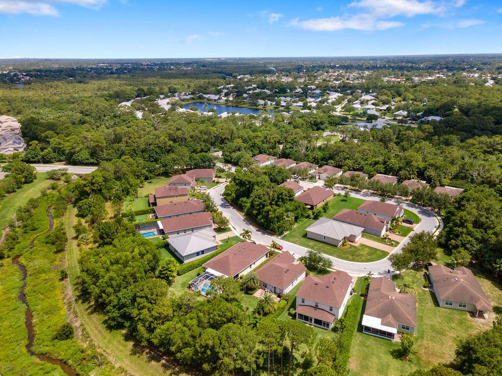 RIVER PLACE ON THE ST LUC - Residential