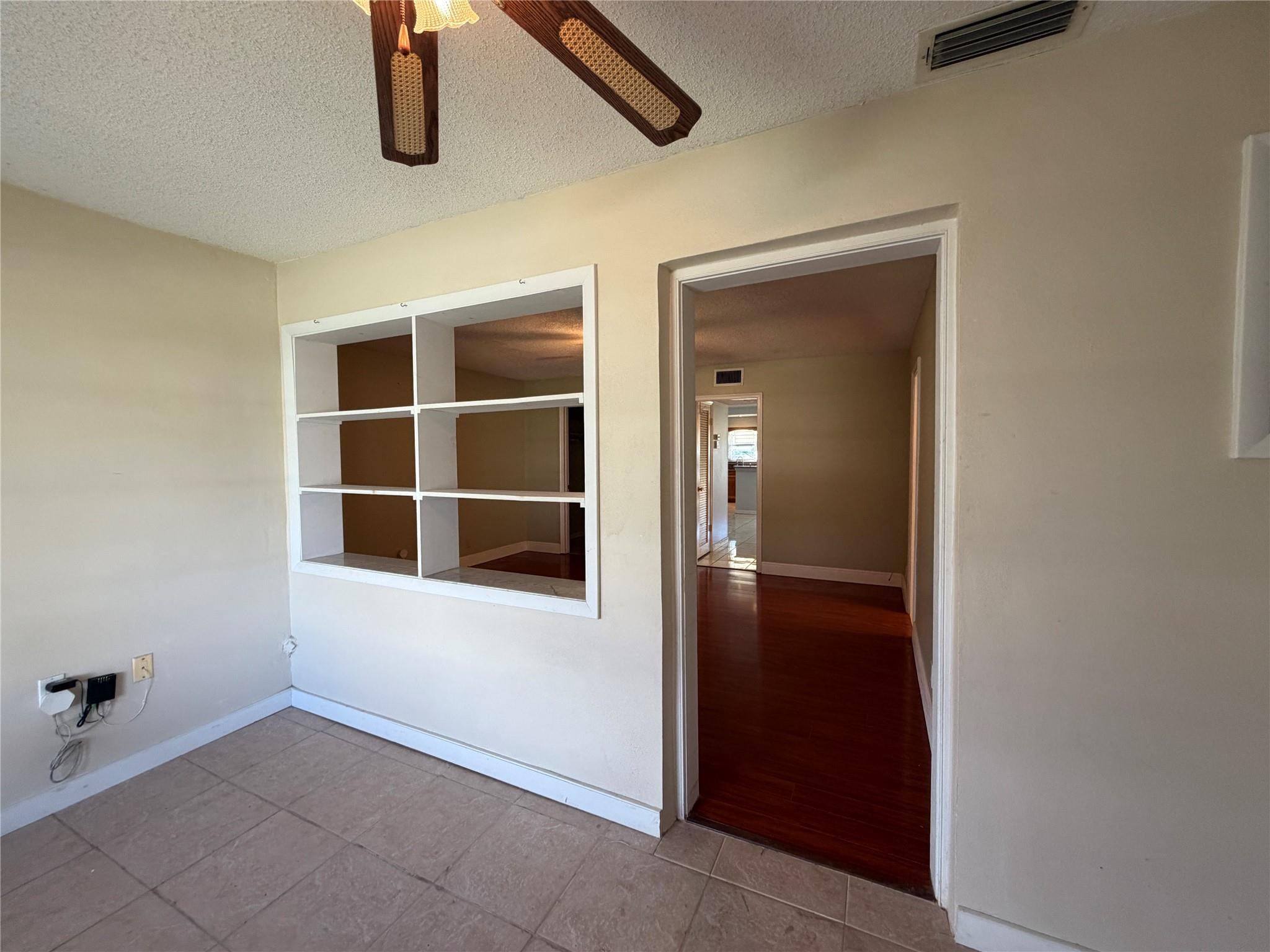 Pine Point Villas - Residential