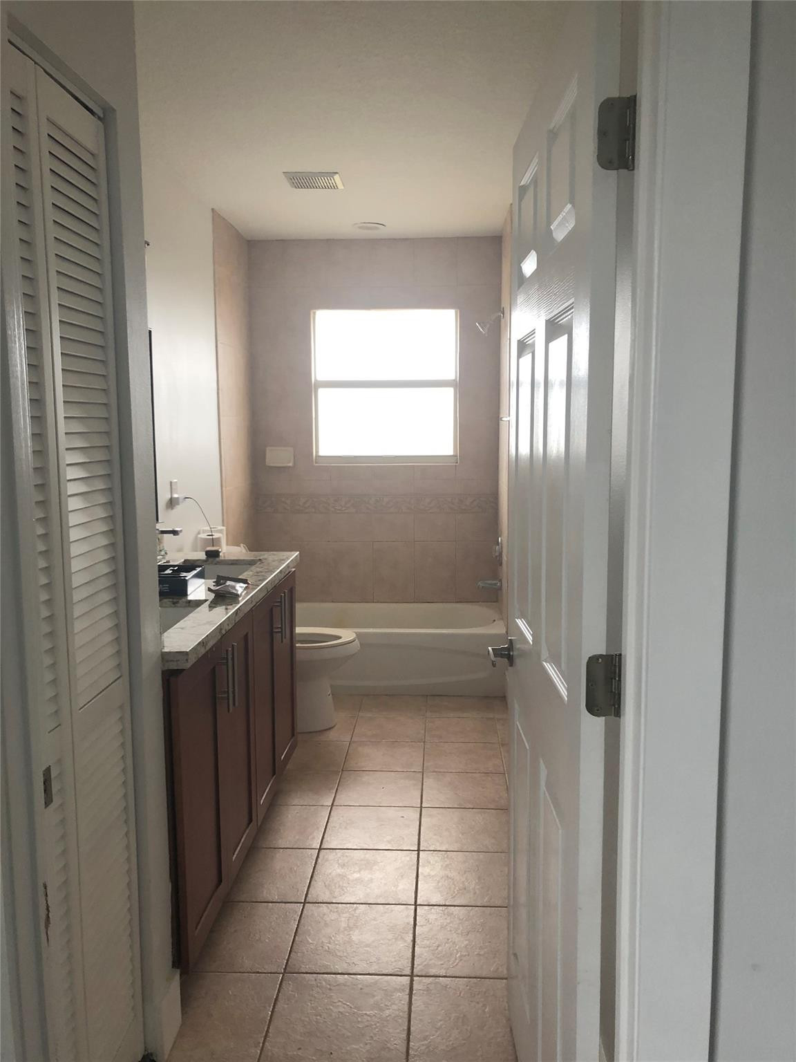 Santa Rosa Grvs - Residential