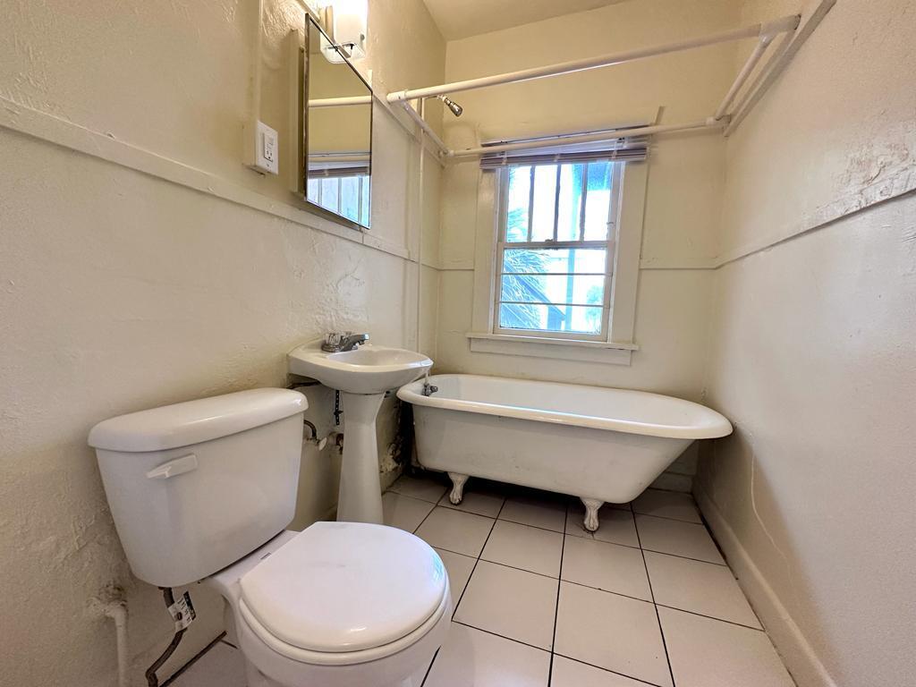 BETHESDA PARK - Residential Lease