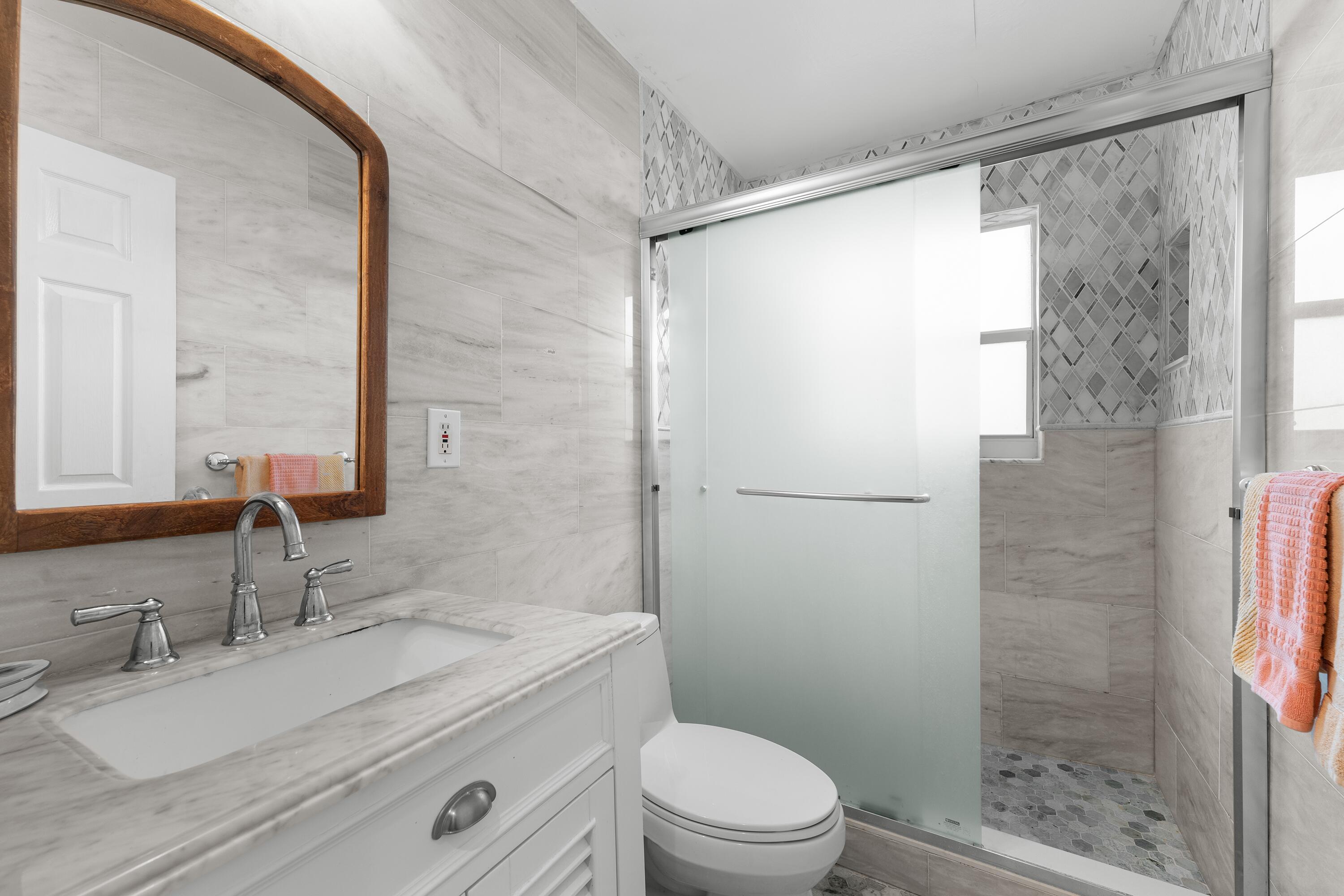 TRADE WINDS ESTATES FIRST ADD - Residential