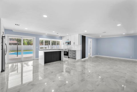 Tiny photo for 5000 ADAMS Street, Hollywood, FL 33021 (MLS # B26088877)