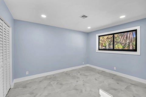 Tiny photo for 5000 ADAMS Street, Hollywood, FL 33021 (MLS # B26088877)