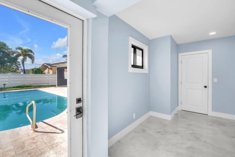 Tiny photo for 5000 ADAMS Street, Hollywood, FL 33021 (MLS # B26088877)