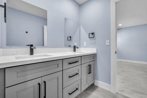 Tiny photo for 5000 ADAMS Street, Hollywood, FL 33021 (MLS # B26088877)