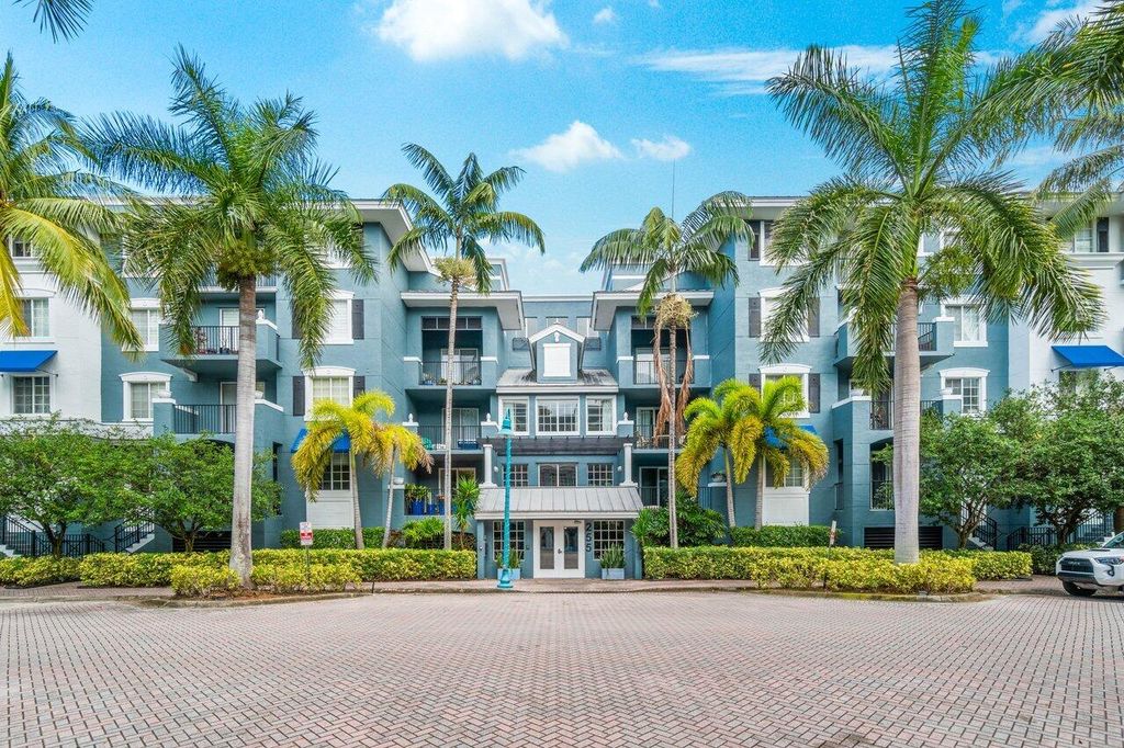 Photo of 255 NE 3rd Avenue #2410, Delray Beach, FL 33444 (MLS # R11169673)