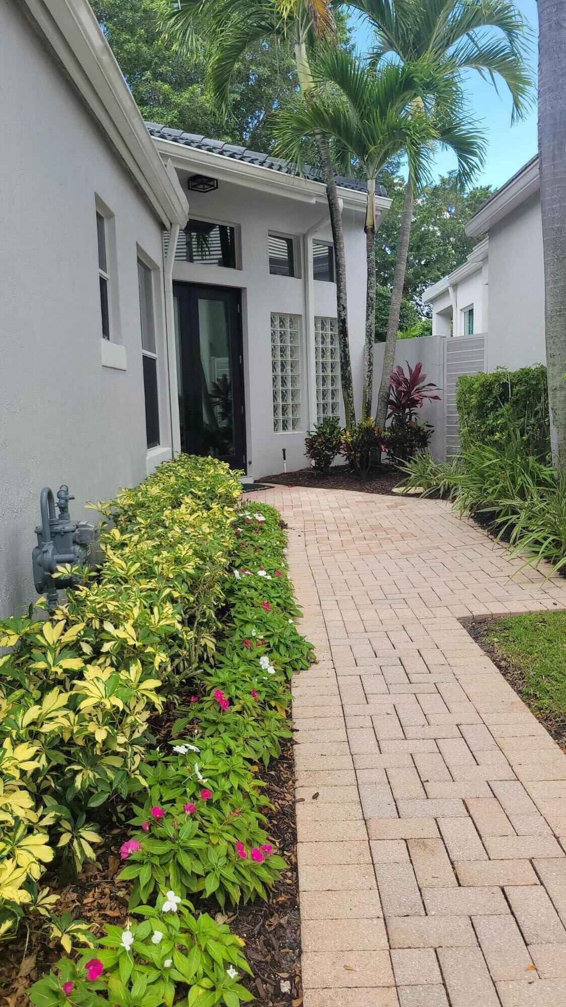 BALLENISLES POD 16B - Residential Lease