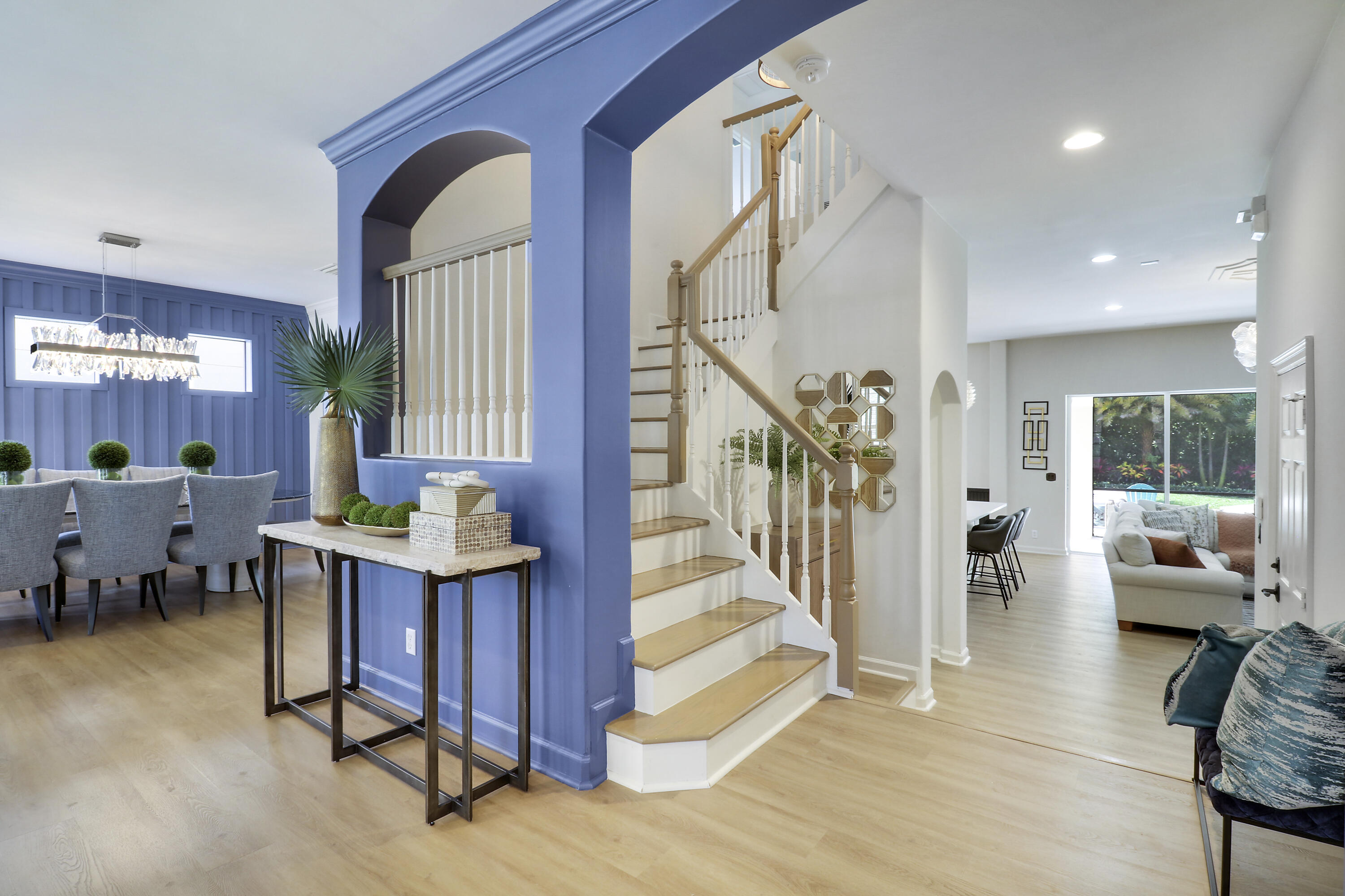 GABLES AT NORTHLAKE 1 - Residential