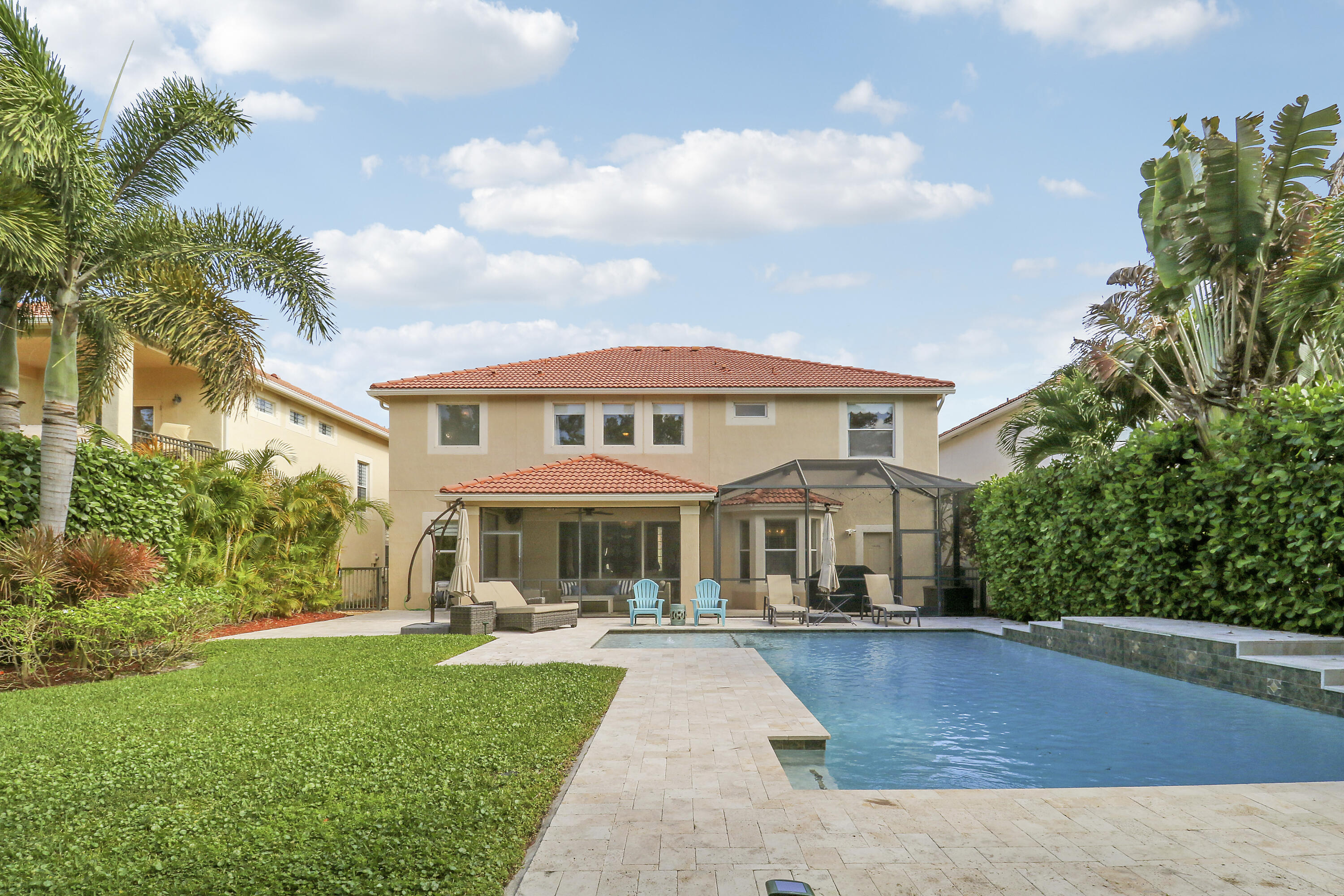 GABLES AT NORTHLAKE 1 - Residential