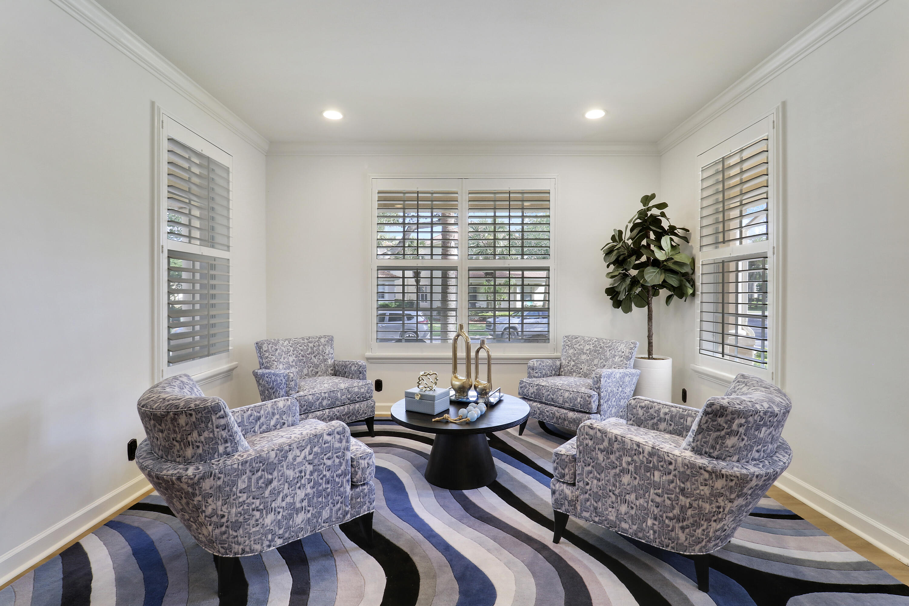 GABLES AT NORTHLAKE 1 - Residential