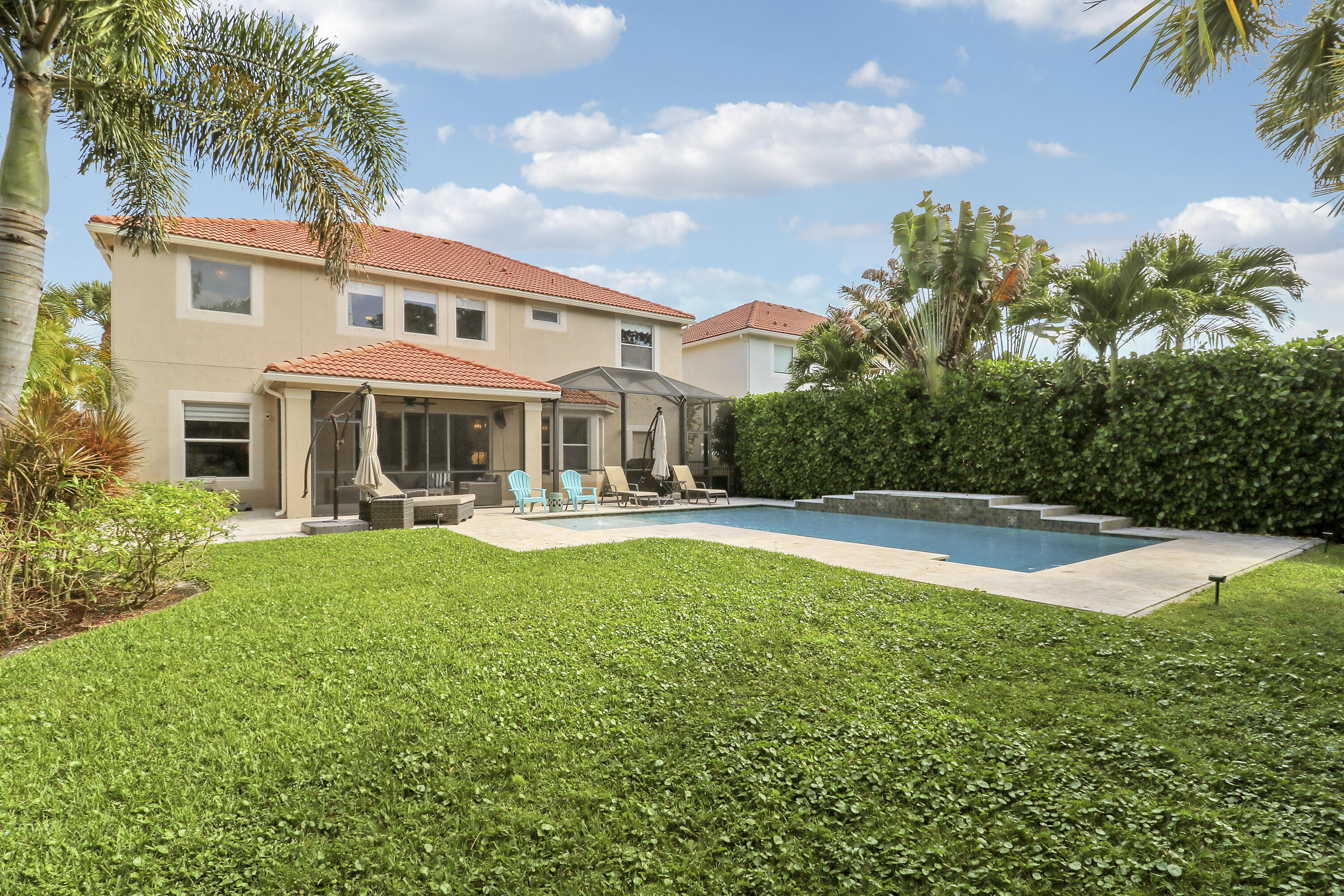 GABLES AT NORTHLAKE 1 - Residential