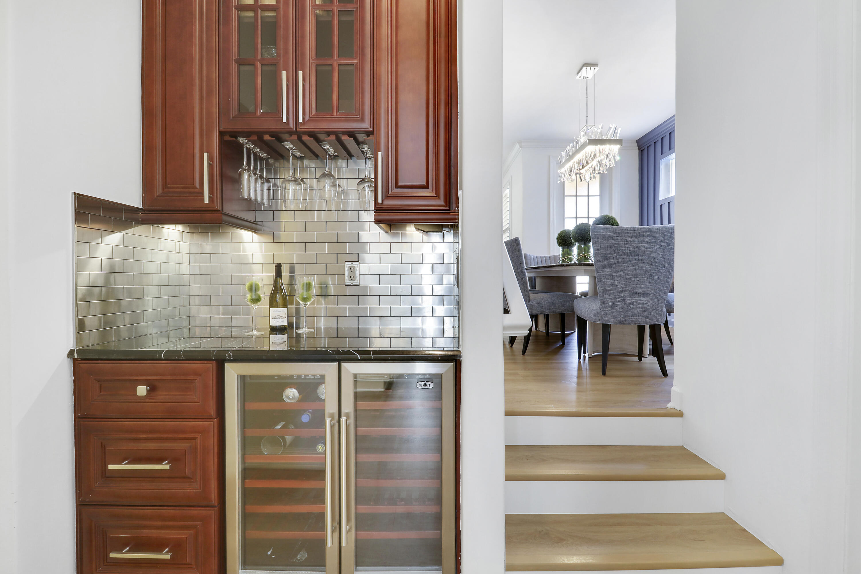 GABLES AT NORTHLAKE 1 - Residential