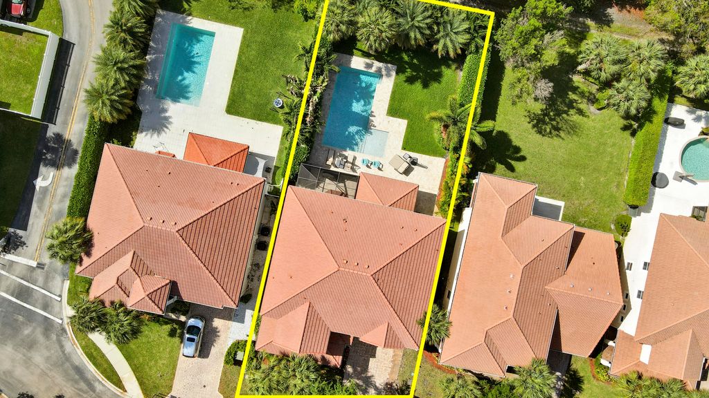 Photo of 8088 Bautista Way, Palm Beach Gardens, FL 33418 (MLS # B26019047)