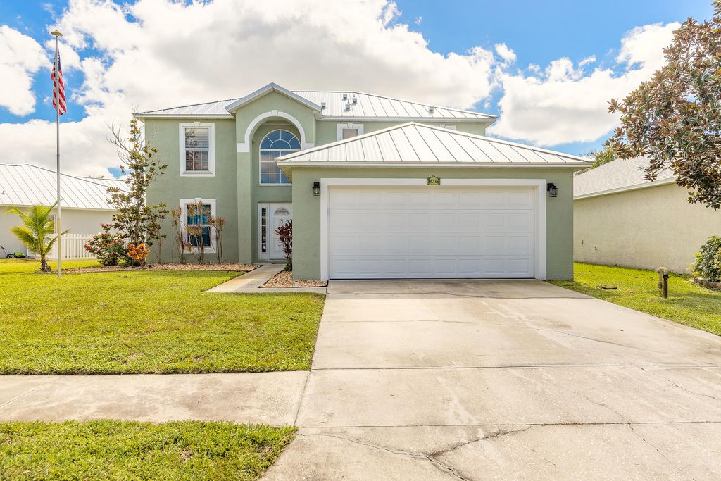 Photo of 216 Stony Point Drive, Sebastian, FL 32958 (MLS # R11167491)