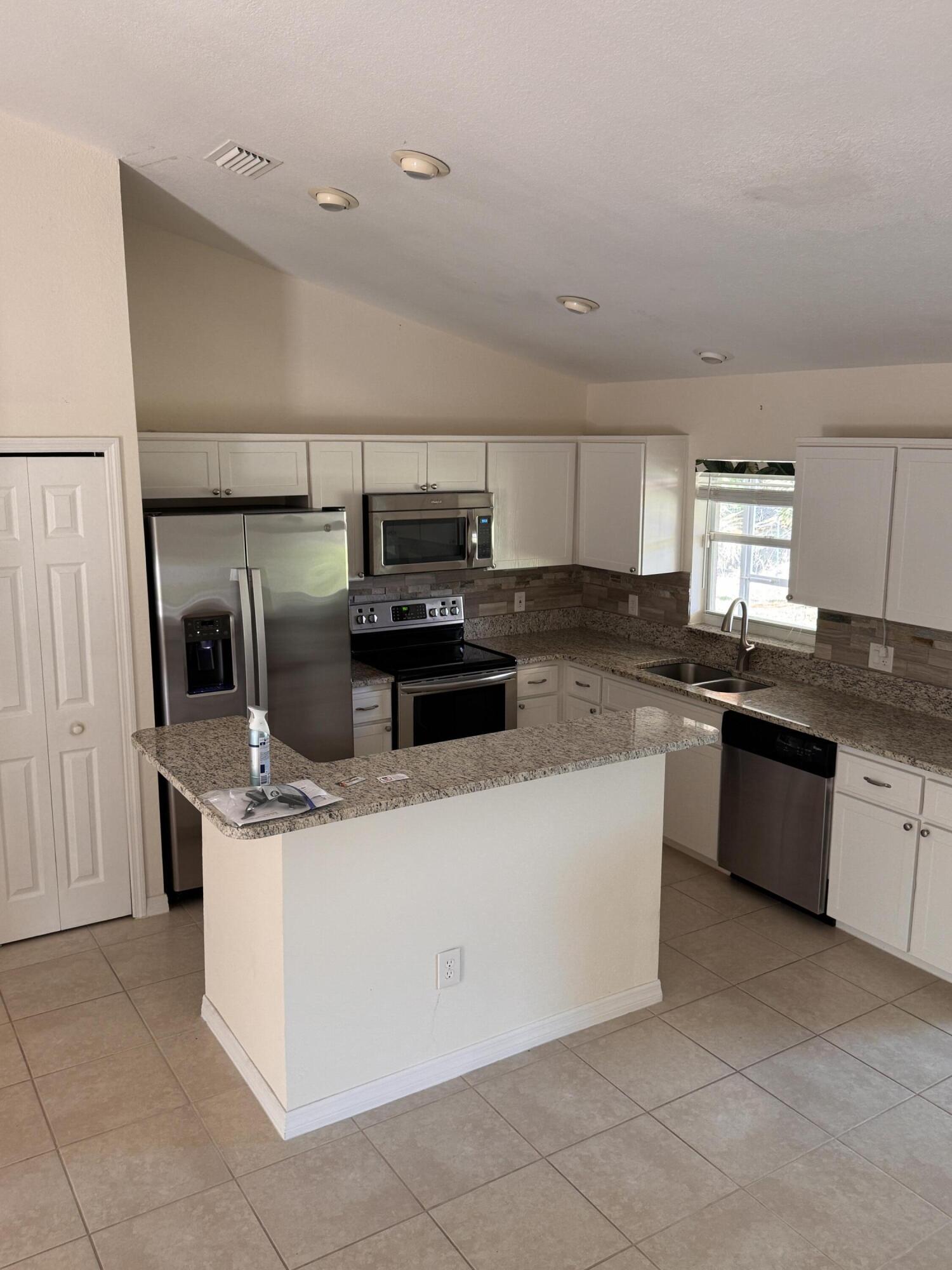 PORT MALABAR UNIT 25 - Residential