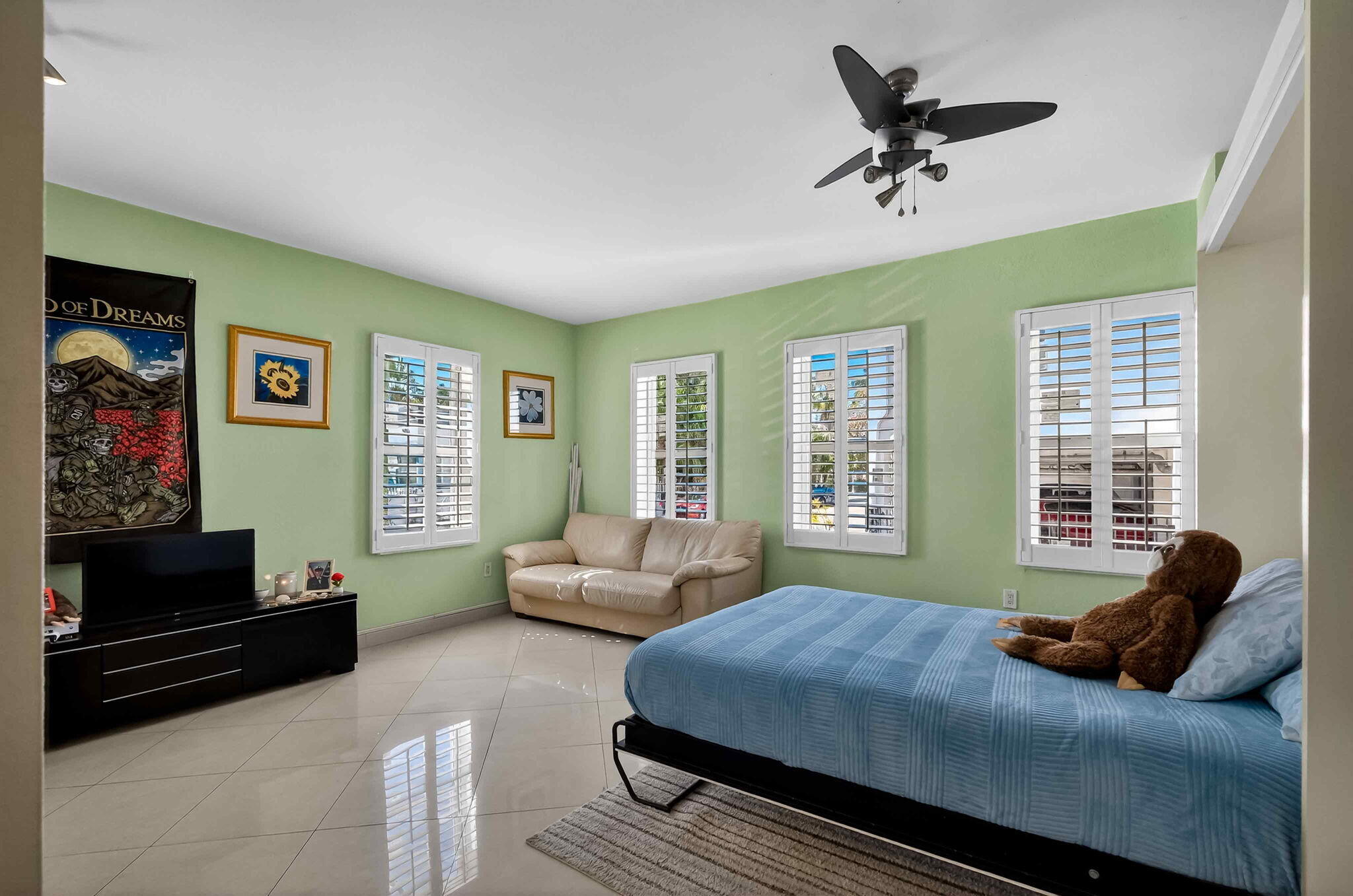 THE LEXINGTON EUCLID CONDO - Residential