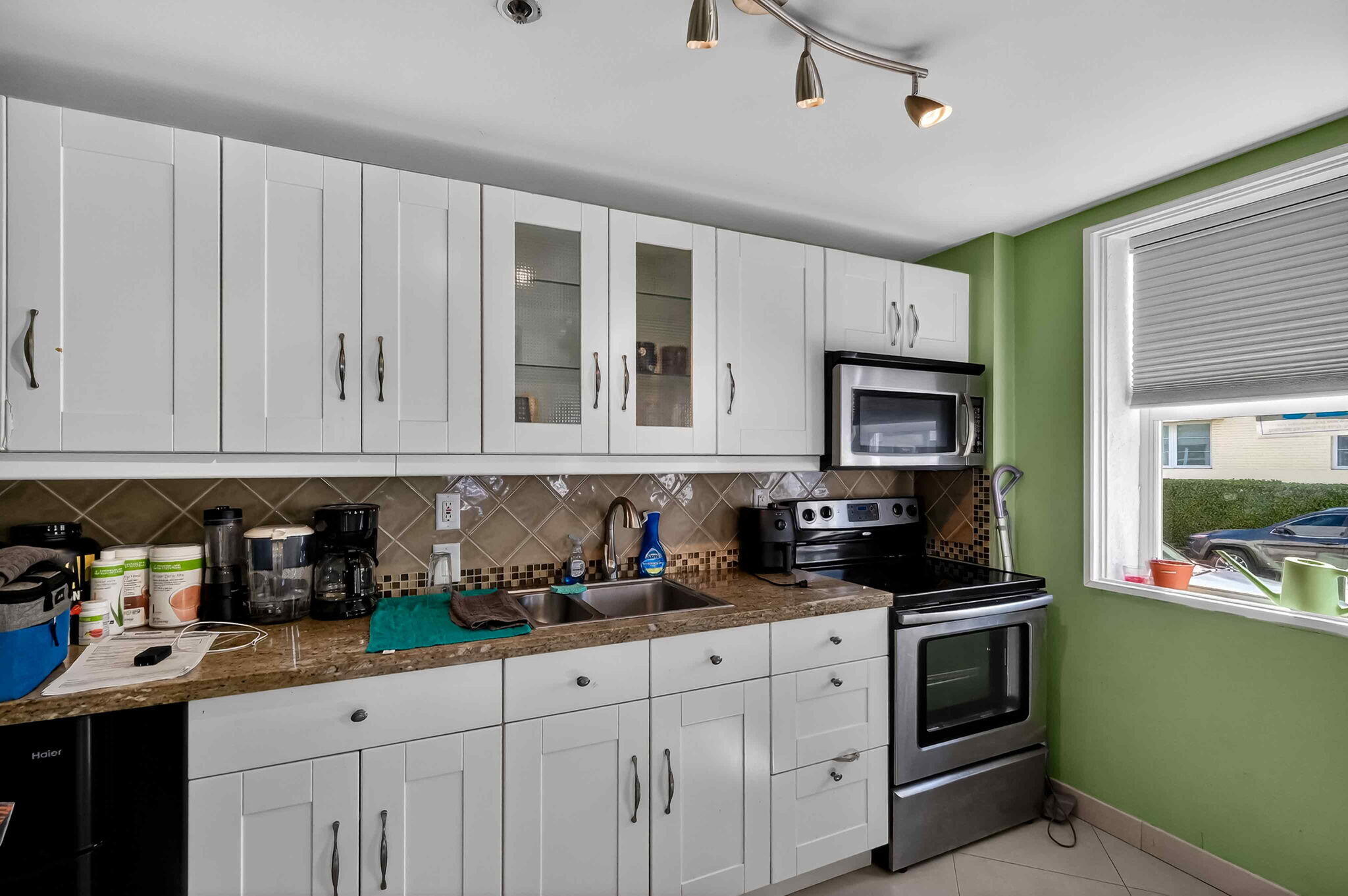 THE LEXINGTON EUCLID CONDO - Residential