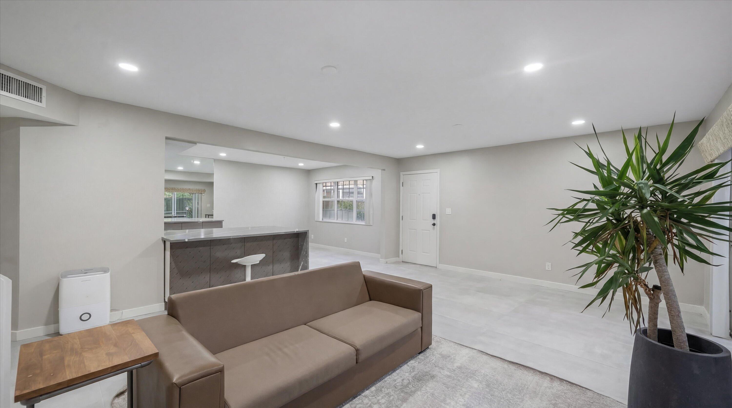 4348 Hazel Avenue Unit B