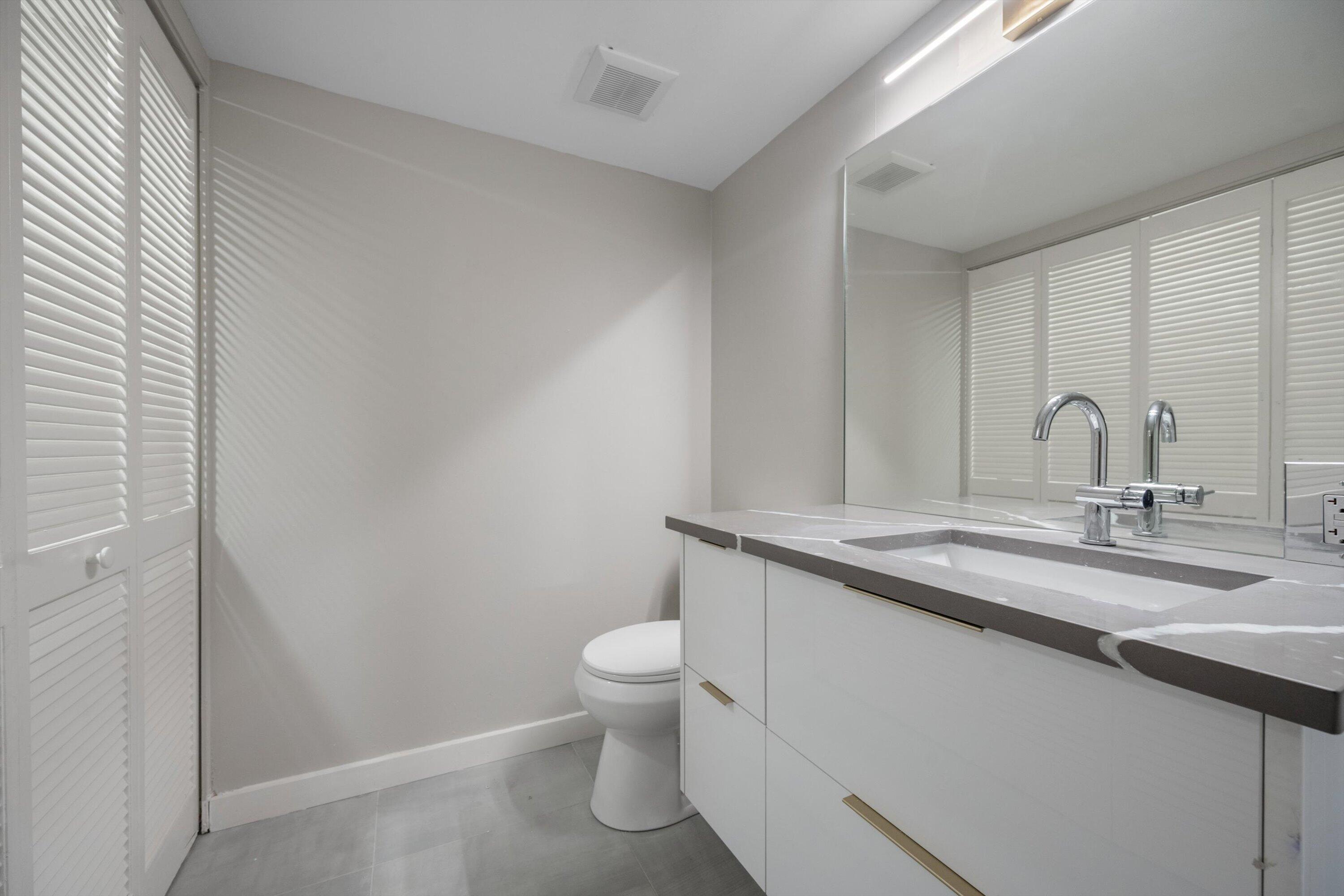 WINCHESTER COURT - Residential